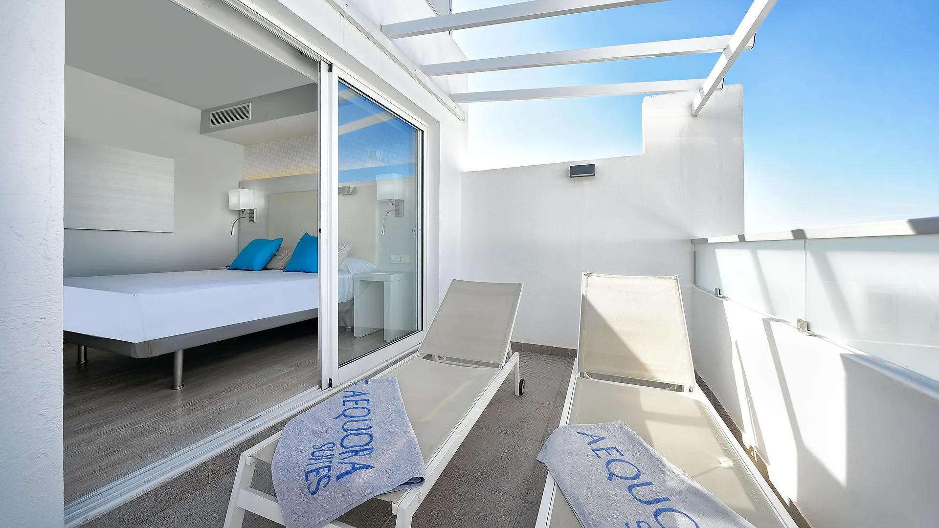 Aequora Lanzarote Suites Пуэрто дель Кармен 4*,  Испания